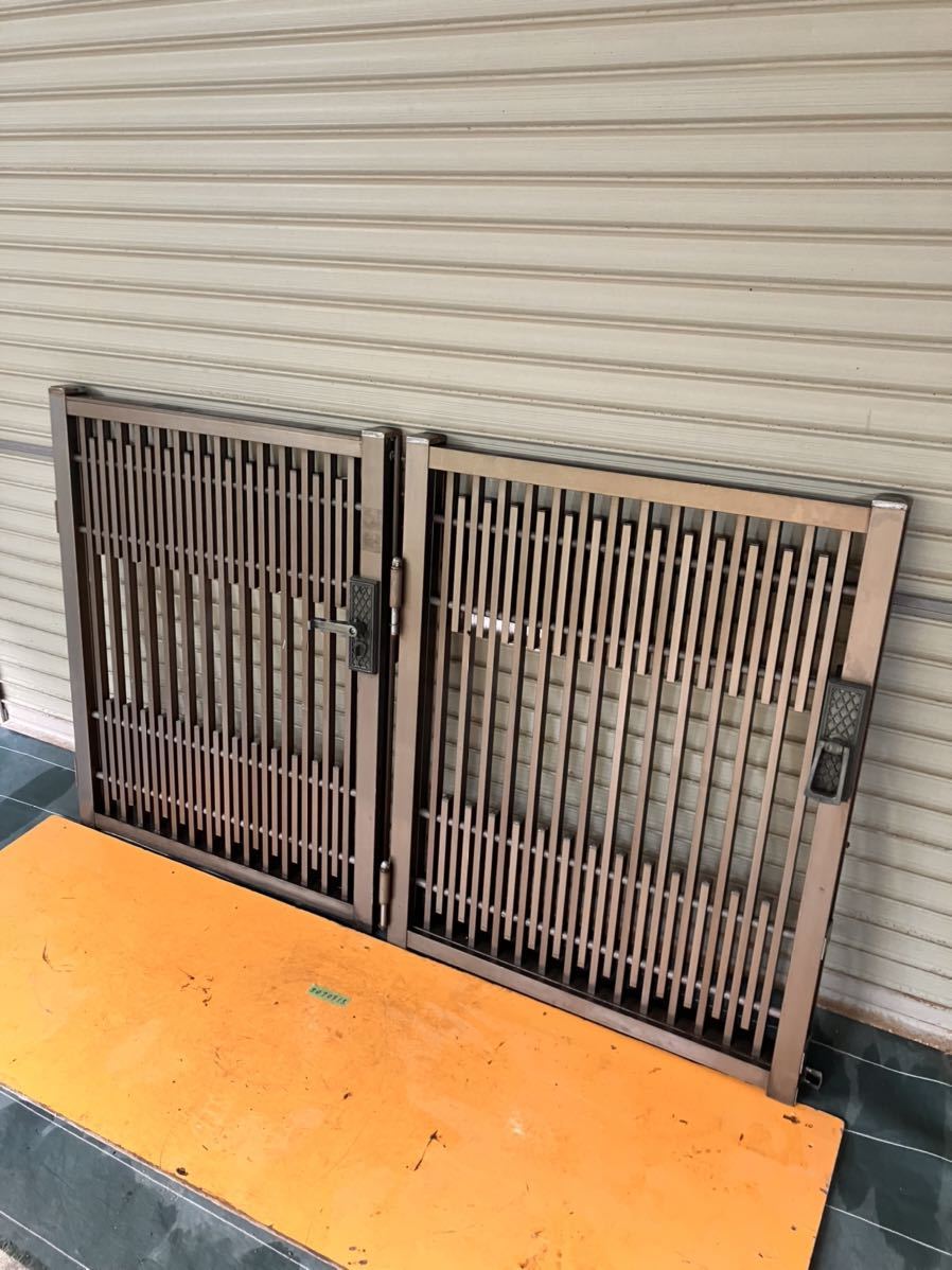 ☆門扉 アルミ 玄関 勝手口 DIY リフォームに 中古☆kamrecy ☆門扉 アルミ 玄関 勝手口 DIY リフォームに 中古☆kamrecy