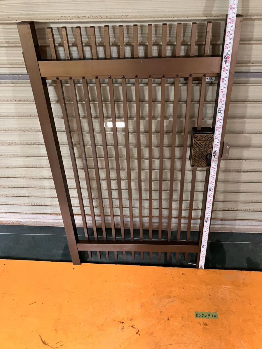 ☆アルミ 門扉 リフォームに 中古 玄関 勝手口☆kamrecy ドア・扉 ☆アルミ 門扉 リフォームに 中古 玄関 勝手口☆kamrecy ドア・扉