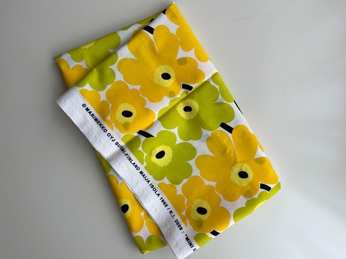 marimekko マリメッコ ミニウニッコ 生地 ライムイエロー・グリーン marimekko マリメッコ ミニウニッコ 生地 ライムイエロー・グリーン