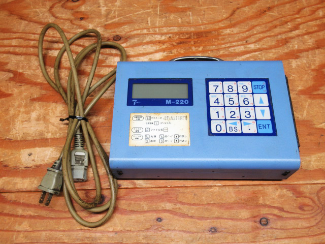 人気TOP NCデータ入出力装置 タクテックス TACTX ポータブル 管理5Y0721D-D01 通電確認済み M-220 フロッピー その他 人気TOP NCデータ入出力装置 タクテックス TACTX ポータブル 管理5Y0721D-D01 通電確認済み M-220 フロッピー その他