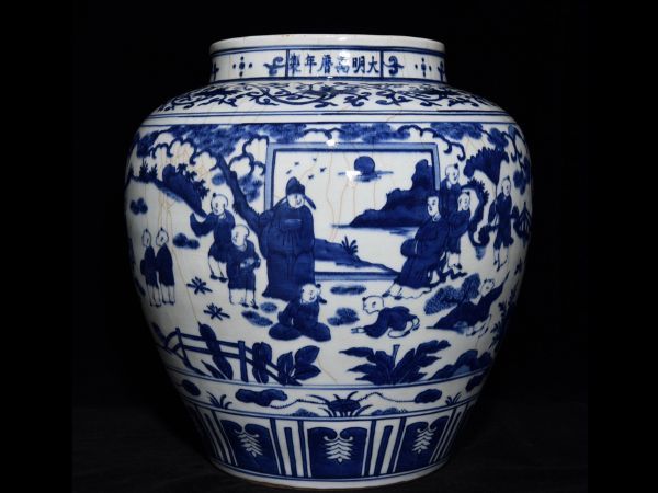 人気絶頂 古びた蔵『明 中国古玩 古美術 古賞物 擺件 置物 青花嬰戲図