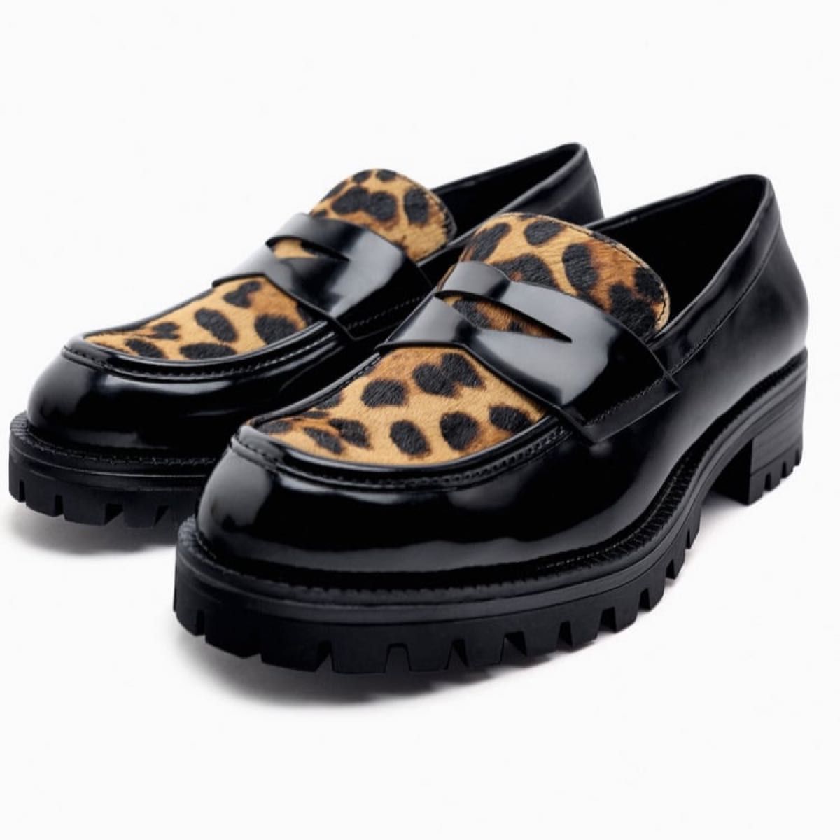 新品 ZARA ザラ アニマル柄ローファー レオパード 40 26 新品 ZARA ザラ アニマル柄ローファー レオパード 40 26