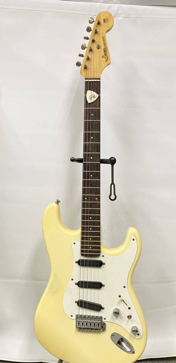 ◎【売り切り】Moon Guitars ムーン ギター ストラト エレキギター ◎【売り切り】Moon Guitars ムーン ギター ストラト エレキギター