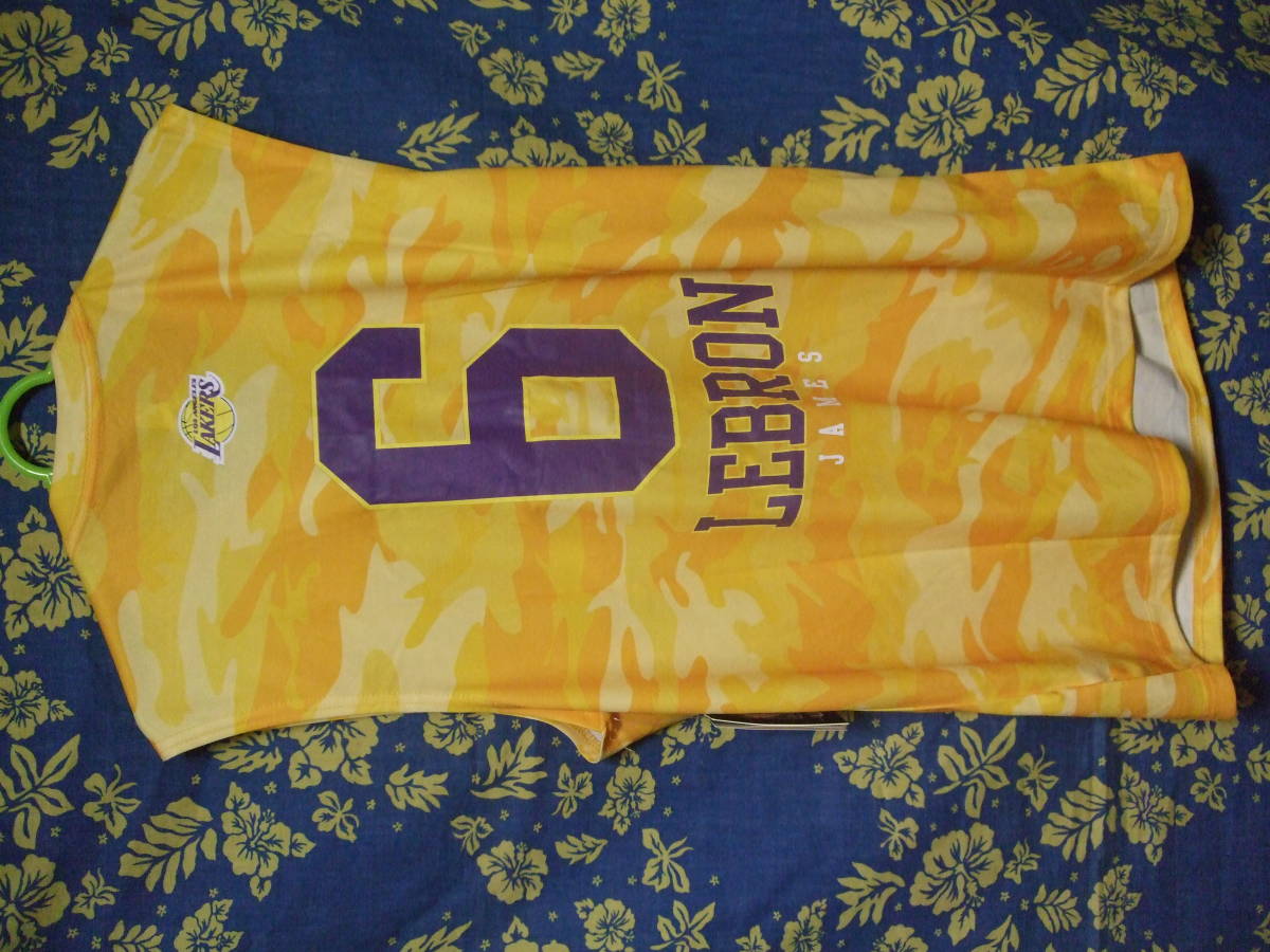 Los Angeles Lakersファンへ！★Los Angeles Lakers　6 Lebron 速乾ノースリーブシャツ ★S（海外サイズ）★新品！_画像4