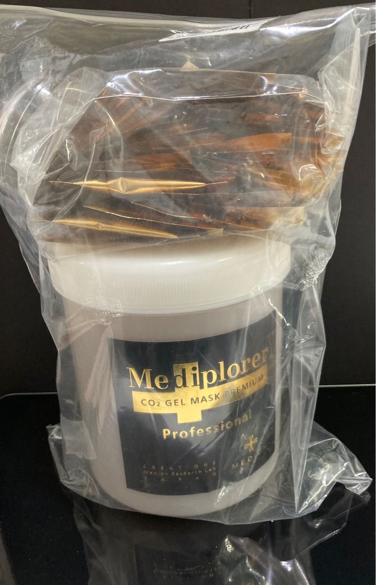 Mediplorer（メディプローラー）CO2ジェルマスク プレミアム プロジェル750g 顆粒30包（カップ・スパチュラ別付属品｜PayPayフリマ