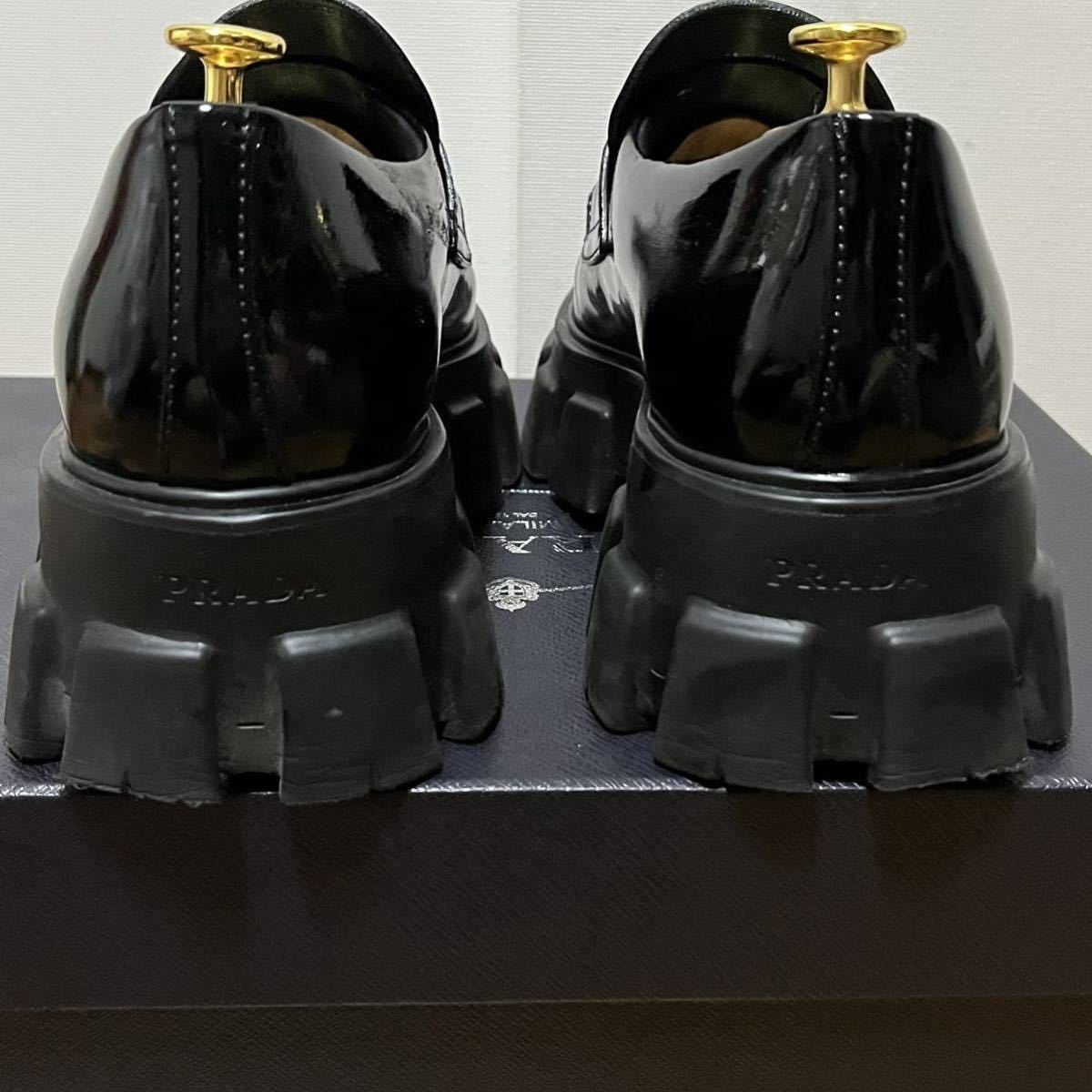 PRADA プラダ モノリス パテントレザー ポインテッドトゥ PRADA プラダ モノリス パテントレザー ポインテッドトゥ