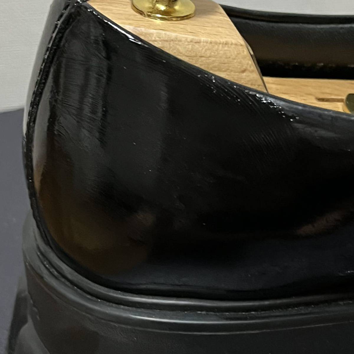 PRADA プラダ モノリス パテントレザー ポインテッドトゥ PRADA プラダ モノリス パテントレザー ポインテッドトゥ