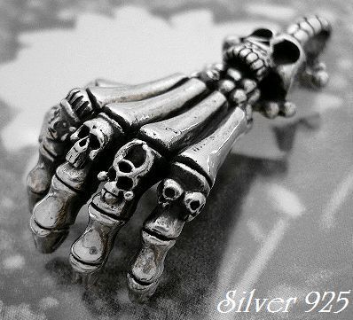 シルバー925銀の髑髏の手スカル ハンド ペンダント/ALL50%OFF