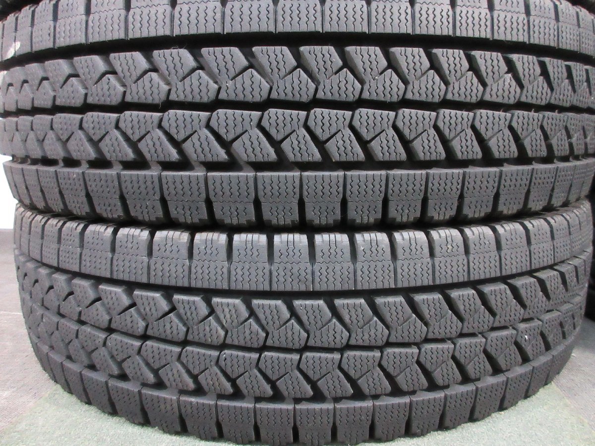 激安　ブリジストン　ブリザック　W979　205/80R17.5　120/118L　20年製　中古スタッドレスタイヤ6本　売り切り_画像3