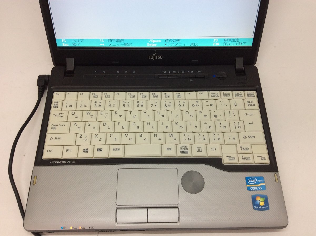 ジャンク/ FUJITSU FMVNP8AE LIFEBOOK P772/G Intel Core i5-3340M メモリ4.1GB ストレージ無し 【G09334】_キーボードに黄ばみがあります