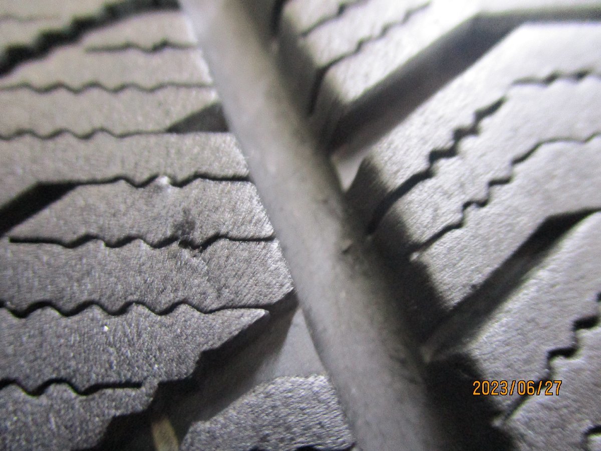 ■中古タイヤ■　205/55R16 91Q BRIDGESTONE BLIZZAK VRX2 カローラ プリウス 86 インプレッサ等 冬タイヤ スノー 激安　送料無料　A902_送料無料