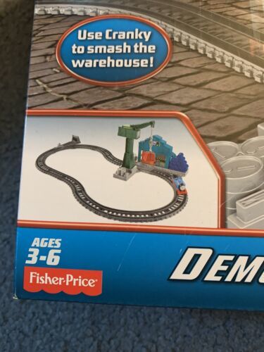NEW Track Master THOMAS & Friends Demolition At The Docks Playset