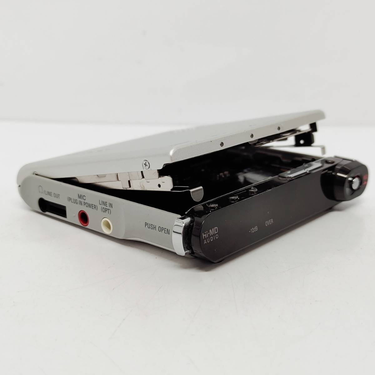 ○美品 動作品 ソニー MZ-RH1 ポータブルMDプレーヤー SONY シルバー