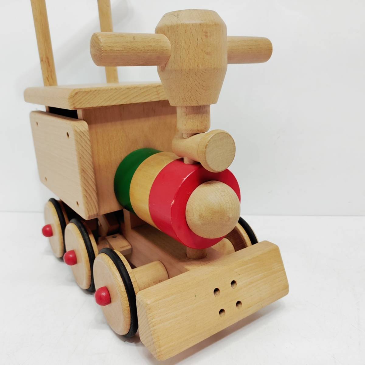 ●汽笛のなる汽車 木製 乗用玩具 木のおもちゃ キッズ 幼児 知育玩具 電車 列車 こども L884_画像3