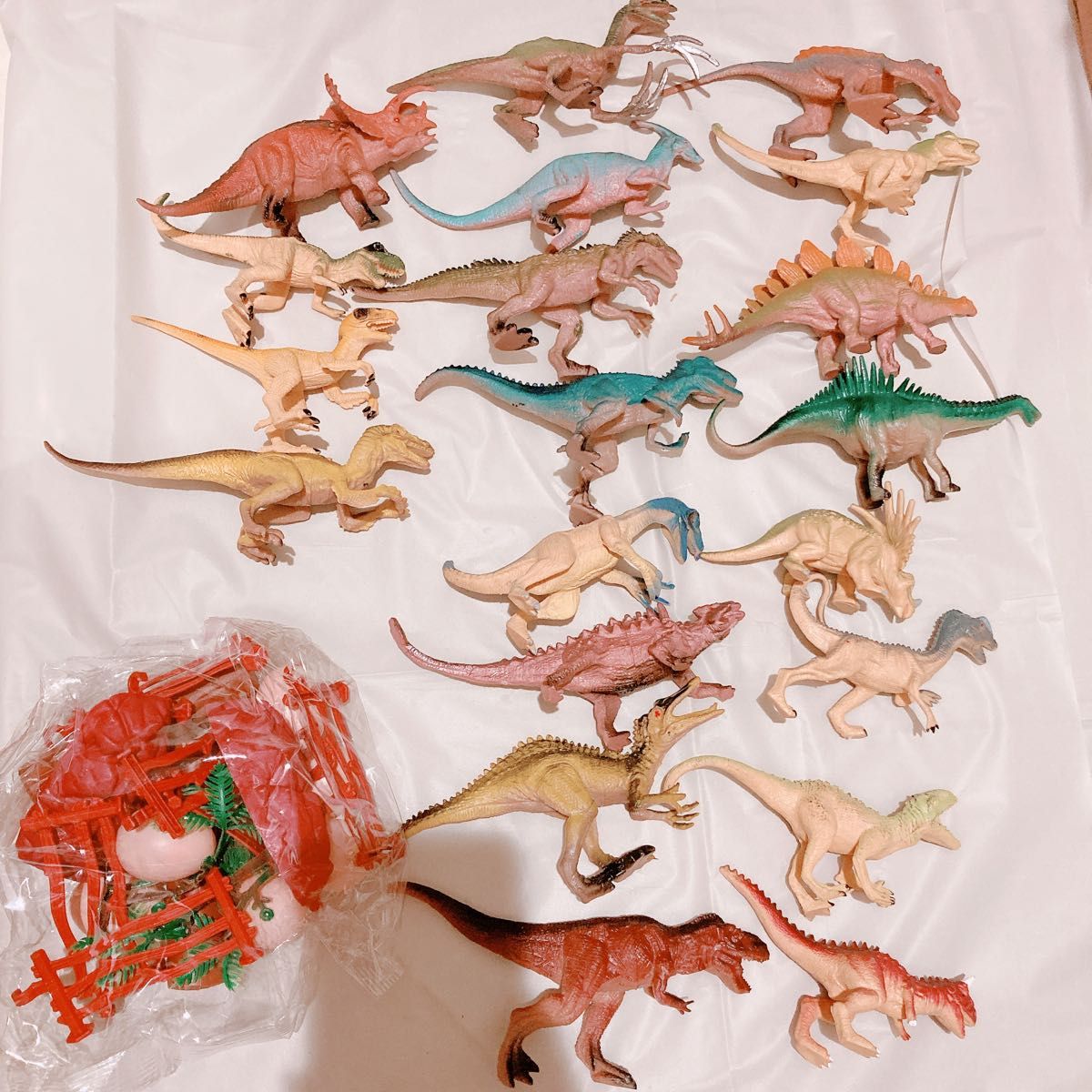 恐竜コレクター セット | 頑丈な頭の恐竜収納バック恐竜のおもちゃセット