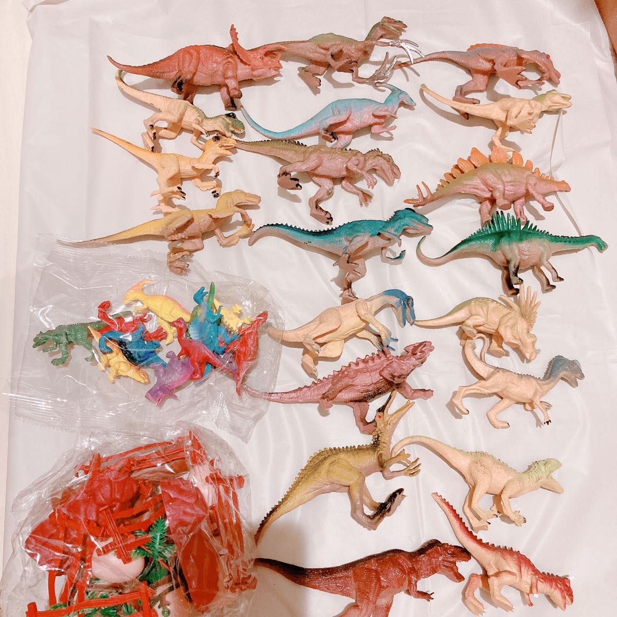 恐竜コレクター セット | 頑丈な頭の恐竜収納バック恐竜のおもちゃセット
