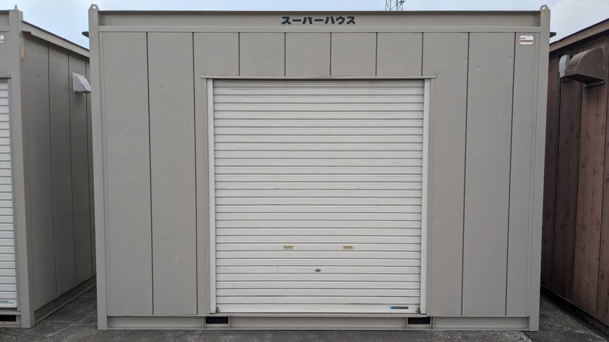 送料無料 中古ハウス 2坪 シャッター倉庫 (ユニットハウス スーパーハウス コンテナハウス 物置 店舗 露店 車庫) 簡易住居、ログハウス 送料無料 中古ハウス 2坪 シャッター倉庫 (ユニットハウス スーパーハウス コンテナハウス 物置 店舗 露店 車庫) 簡易住居、ログハウス