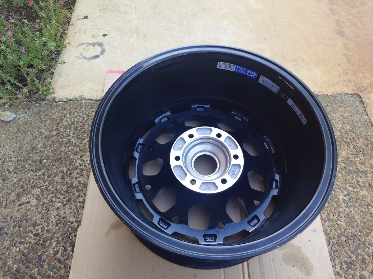 RAYS TEAM DAYTONA M9 BLACK EDITION 17インチ 6H139.7 8J +20 1本