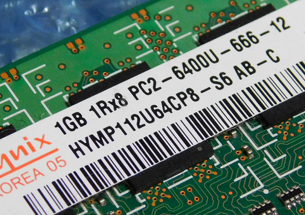 SK Hynix HYMP112U64CP8-S6 AB-C (DDR2-800/PC2-6400U/1GB) [2枚組・計2GB]【管理:KL326】_画像2