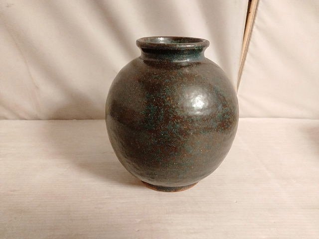 黒色の花瓶 風山 | www.qmsbrasil.com.br