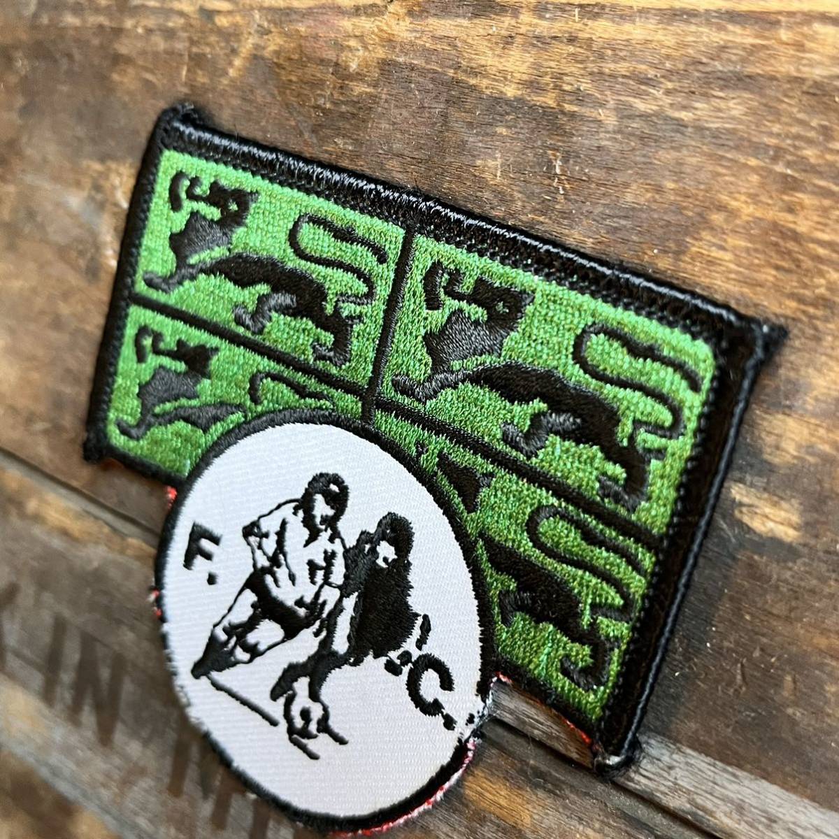 【USA vintage】ワッペン　サッカー　スポーツ　FC アメリカ　ビンテージ　刺繍ワッペン パッチ