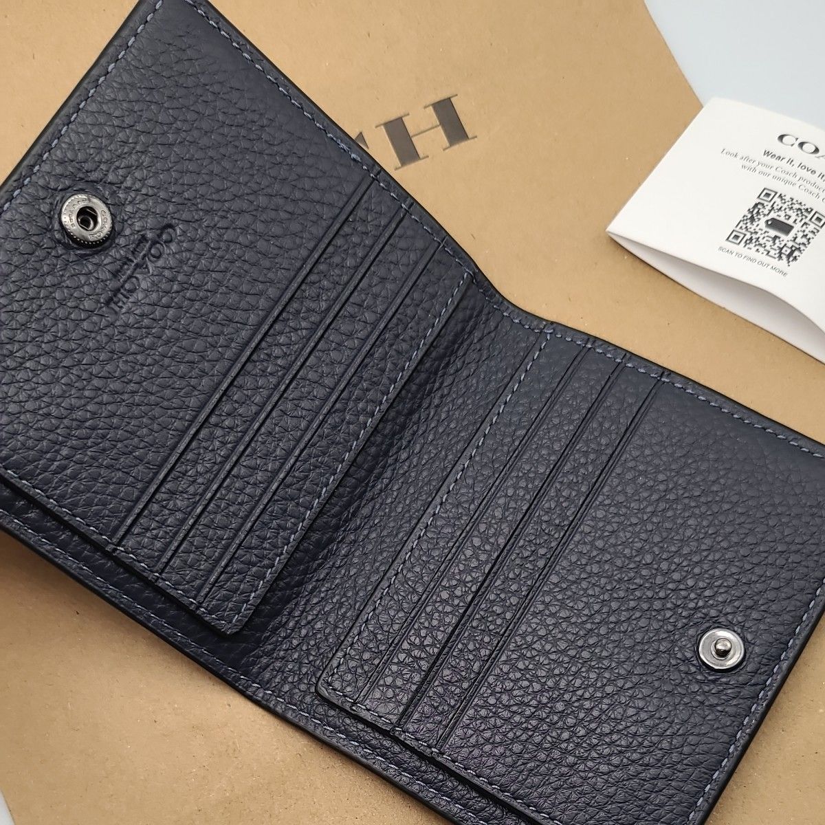 新作 新品 COACH 折り財布 カード入れ | www.rkinstruments.com.sg