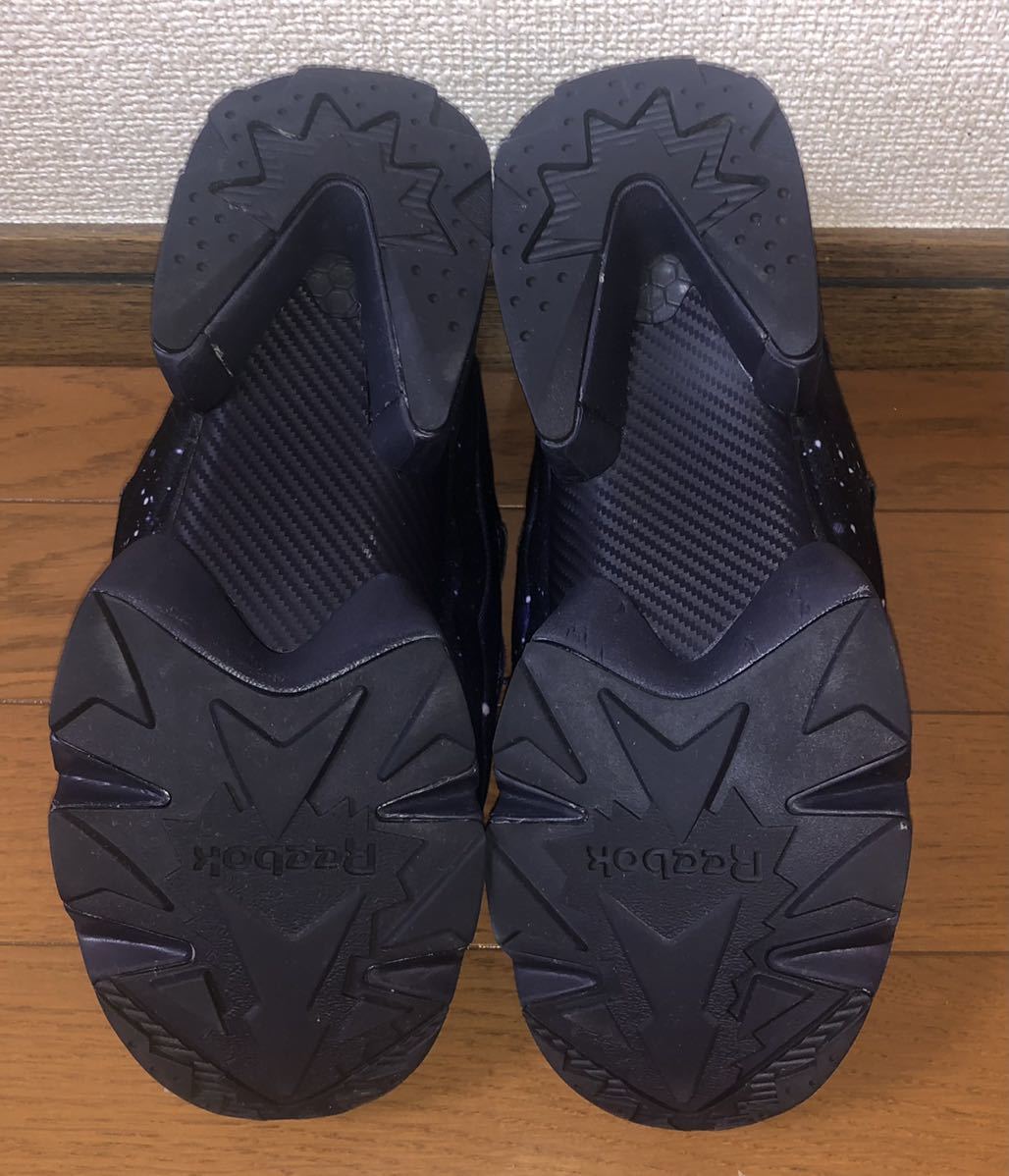 最も優遇 PUMP ZOZOTOWN x REEBOK FURY INSTAPUMP 紺 宇宙柄 ブラック