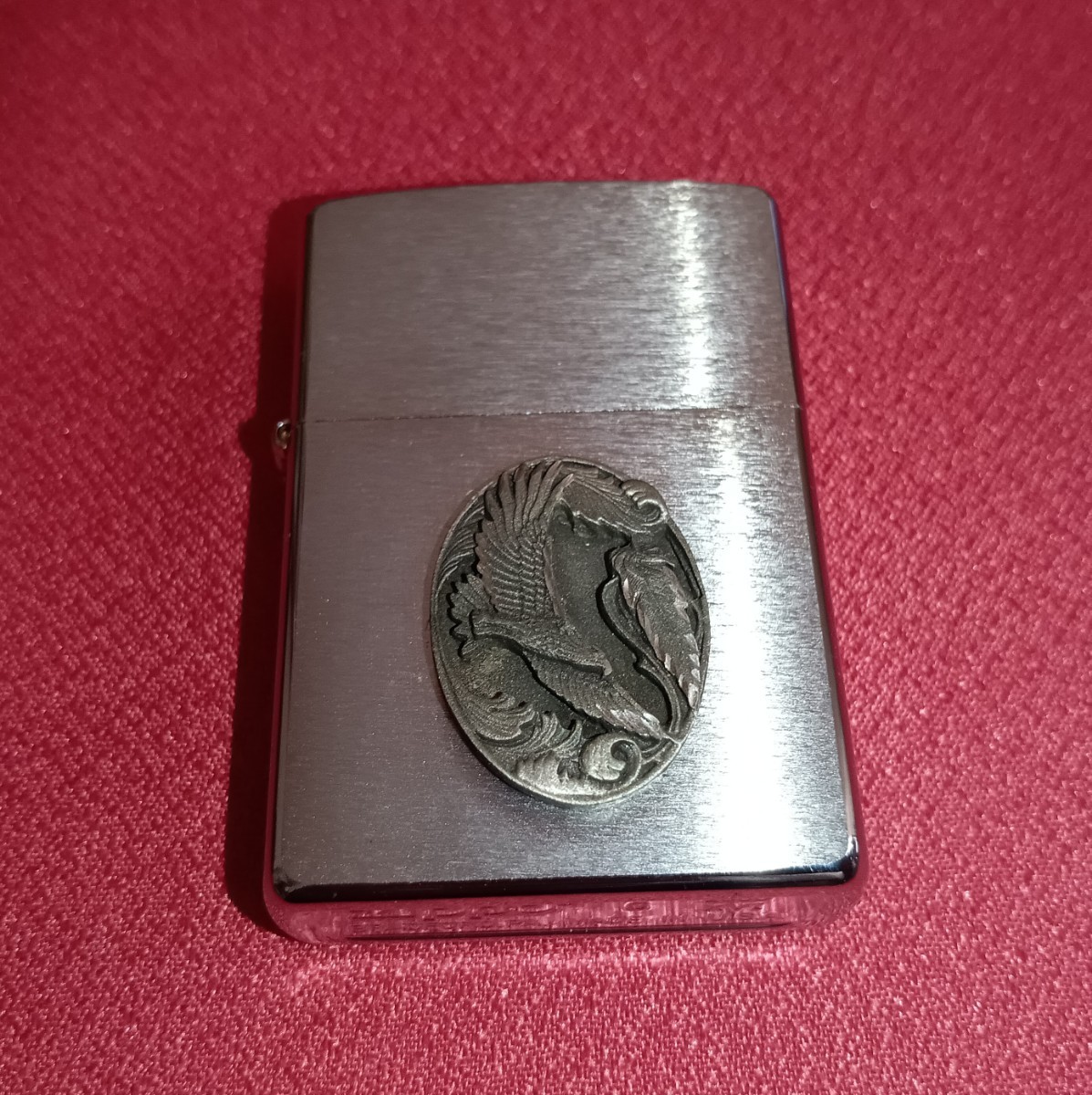 Zippo/ジッポー　インディアン ニューサウスウエスト エンブレム　イーグル　2000年製　メタル貼り　Eagle　INDIAN_画像2