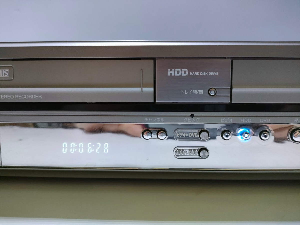 A572 DXアンテナ DX BROADTEC DVHR-V161 / HDD内蔵 ビデオ一体型 DVDレコーダー VHSビデオ ジャンク 扱い_画像3