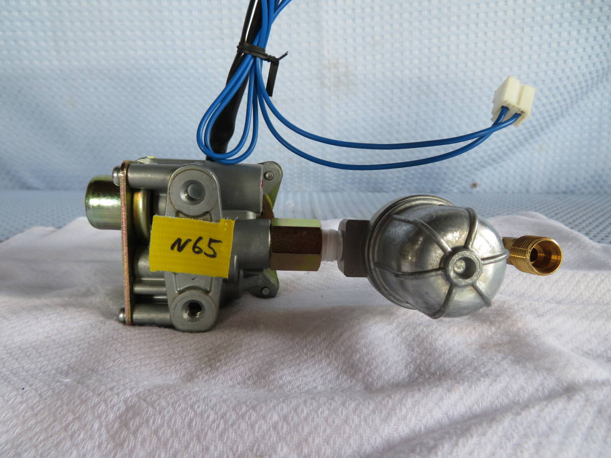 電磁ポンプVSE63NE460AP#N65 灯油ボイラー/ 中古品 動作確認済 電磁ポンプVSE63NE460AP#N65 灯油ボイラー/ 中古品 動作確認済