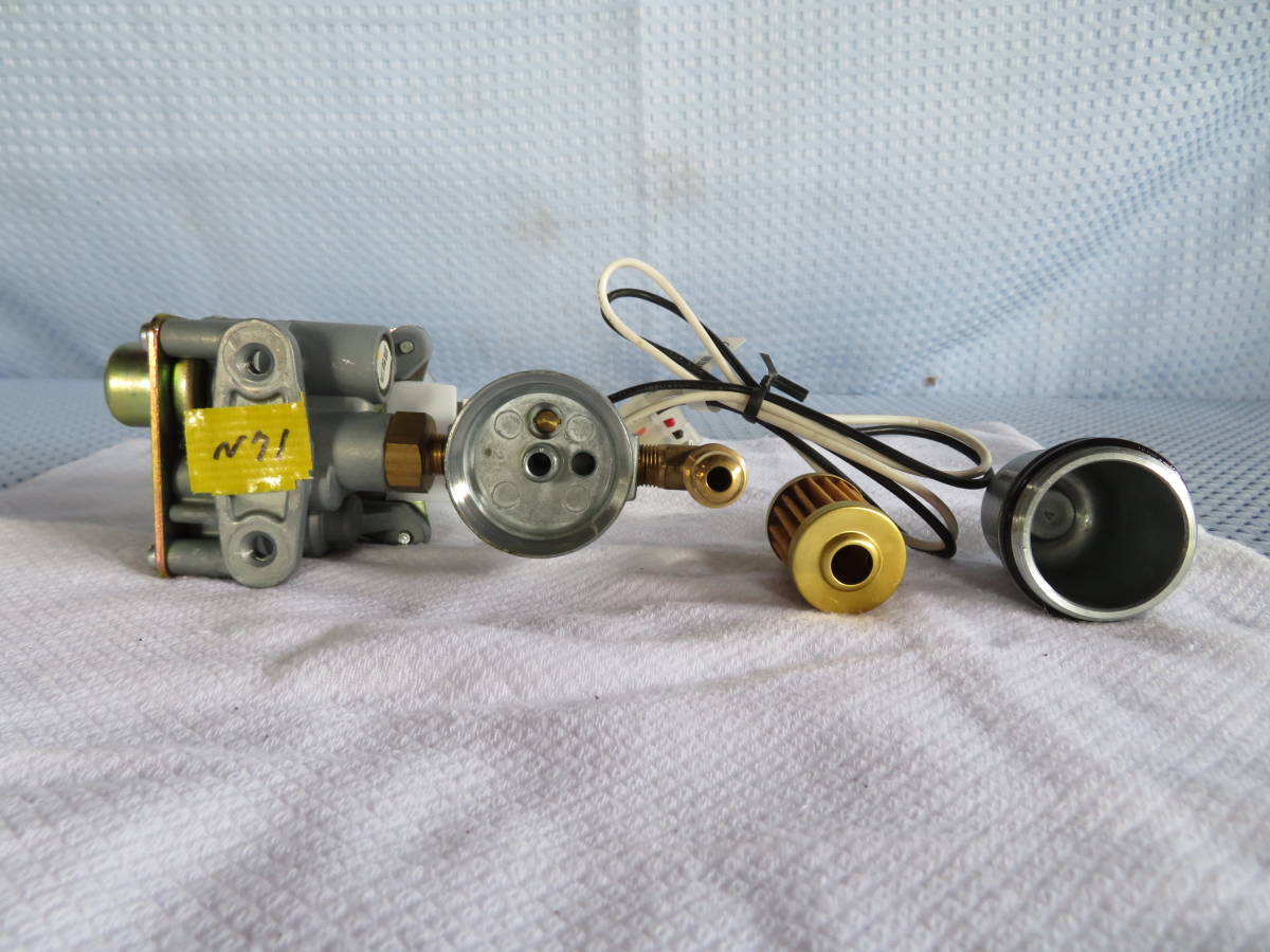電磁ポンプVSE90#N71 灯油ボイラー/ 中古品 動作確認済 日本