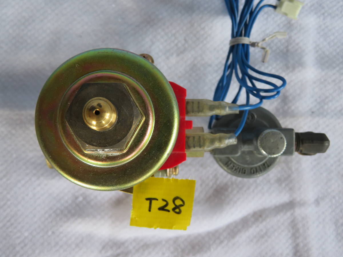 電磁ポンプMP25N#T28 ジャンク /タイサン/灯油ボイラー/ 中古品 電磁ポンプMP25N#T28 ジャンク /タイサン/灯油ボイラー/ 中古品