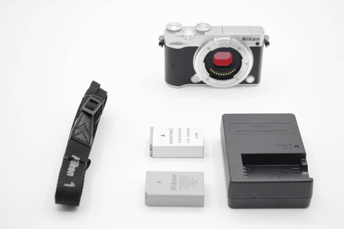 新品級 Nikon ニコン 1 J5 ボディ バッテリー2個付‐07|Yahoo!フリマ