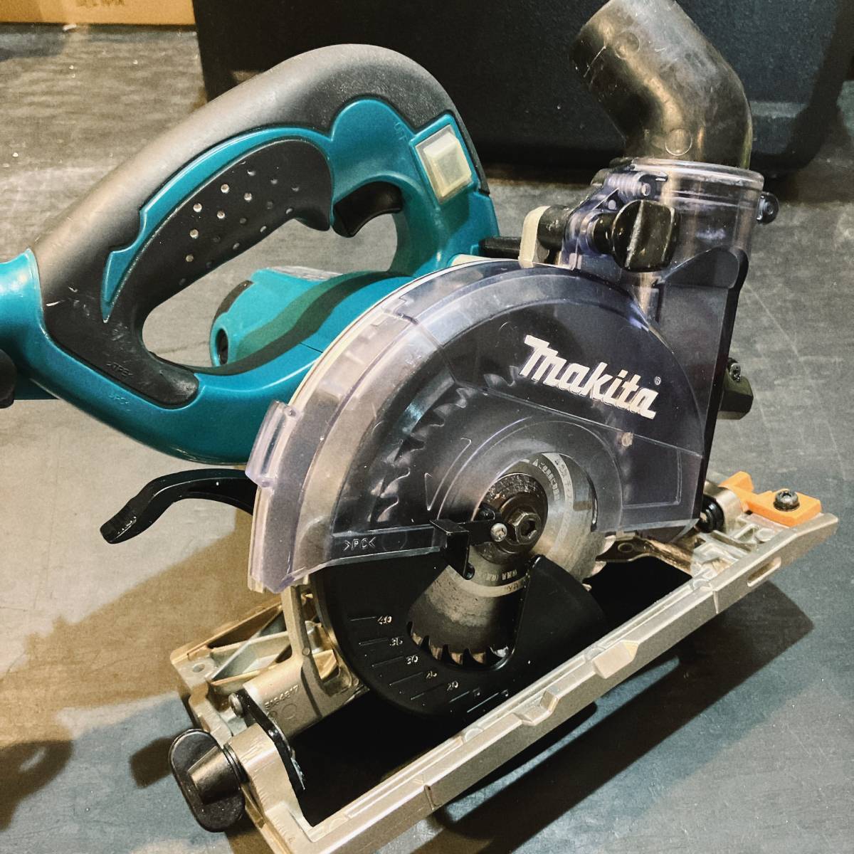 Makita マキタ　125mm防じんマルノコ　KS5000FX 中古動作良好！　即決！_画像1