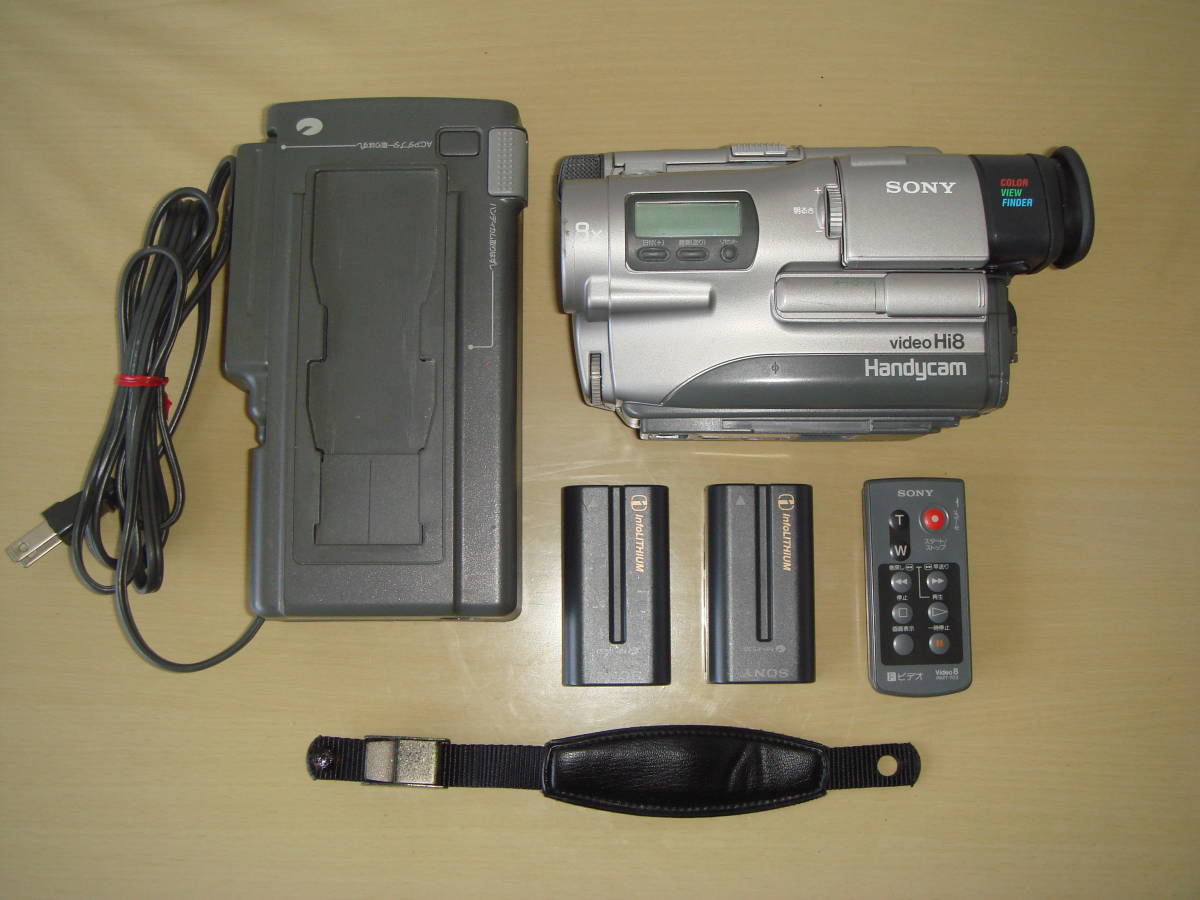Yahoo!オークション - SONY ソニー CCD-TR1 8 ミリ mm ビデオ Yahoo!オークション - SONY ソニー CCD-TR1 8 ミリ mm ビデオ
