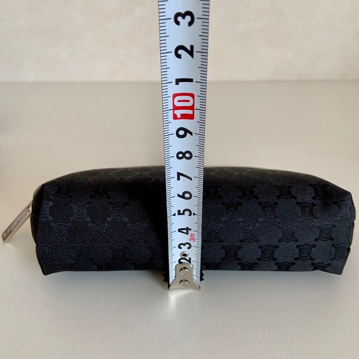未使用 CELINE セリーヌ ポーチ タオルハンカチ 2点セット 未使用 CELINE セリーヌ ポーチ タオルハンカチ 2点セット