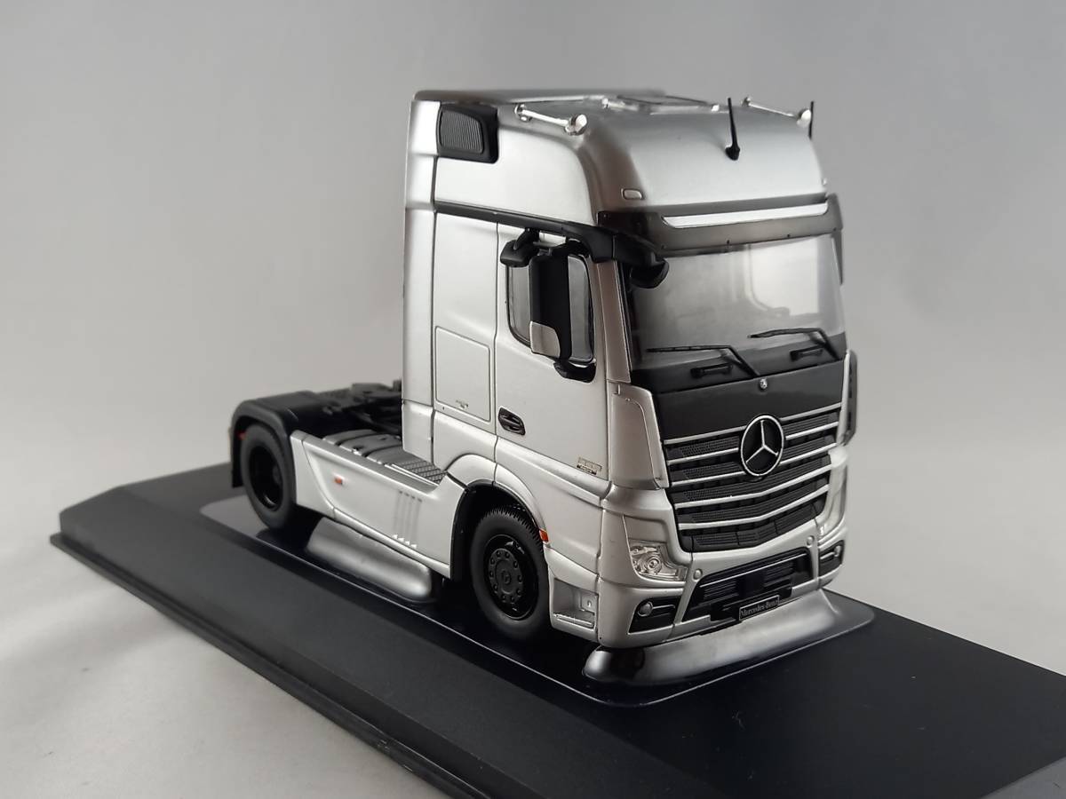 ixo イクソ 1/43 Mercedes-Benz Actros メルセデス ベンツ ixo イクソ 1/43 Mercedes-Benz Actros メルセデス ベンツ