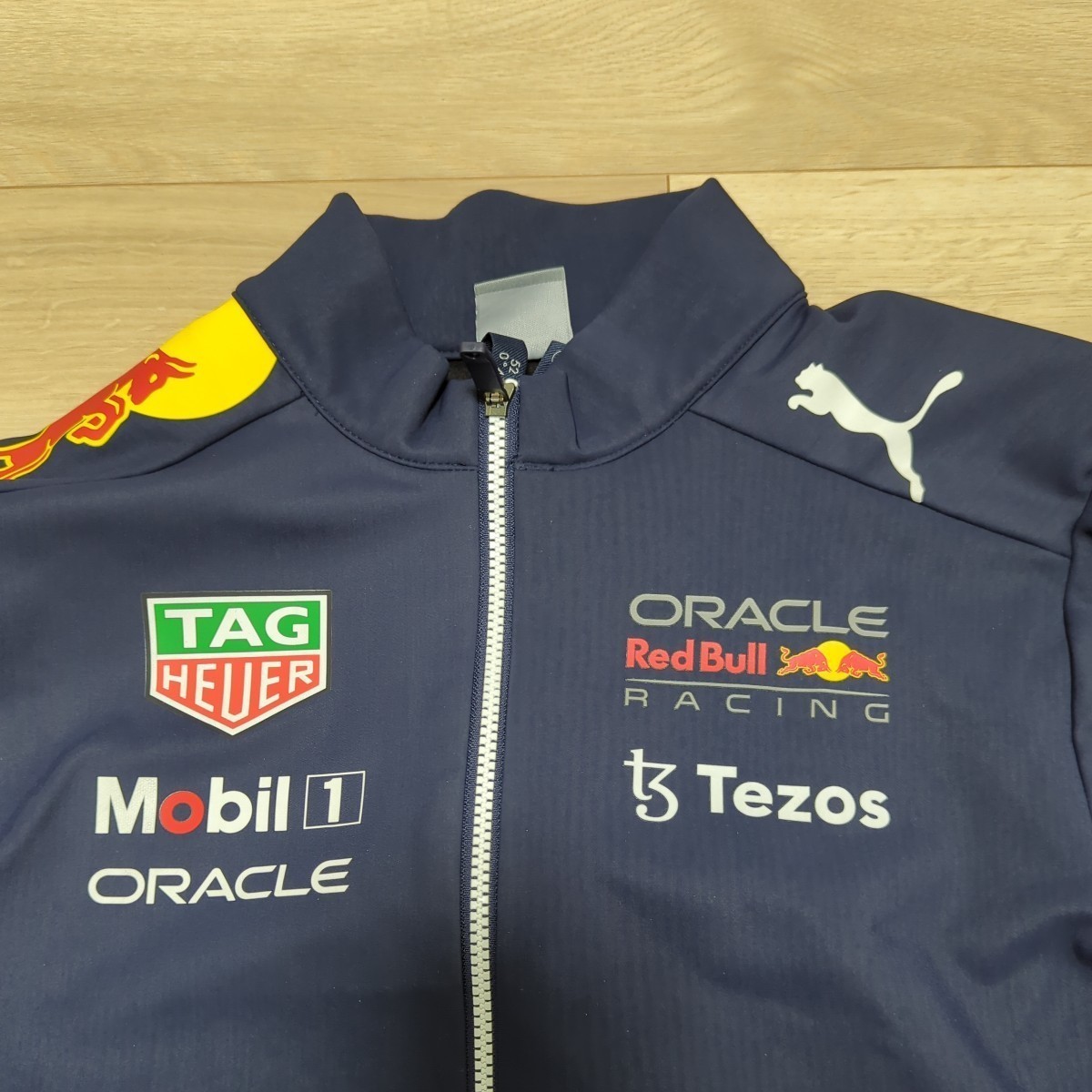 2022オラクル・レッドブルレーシングF1 チーム支給品 ソフトシェル