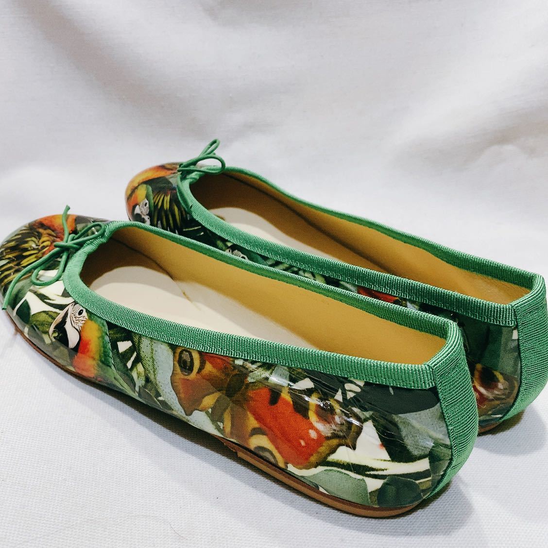 !gi-sva in ballet shoes / green color / bird pattern /GIESSWEIN