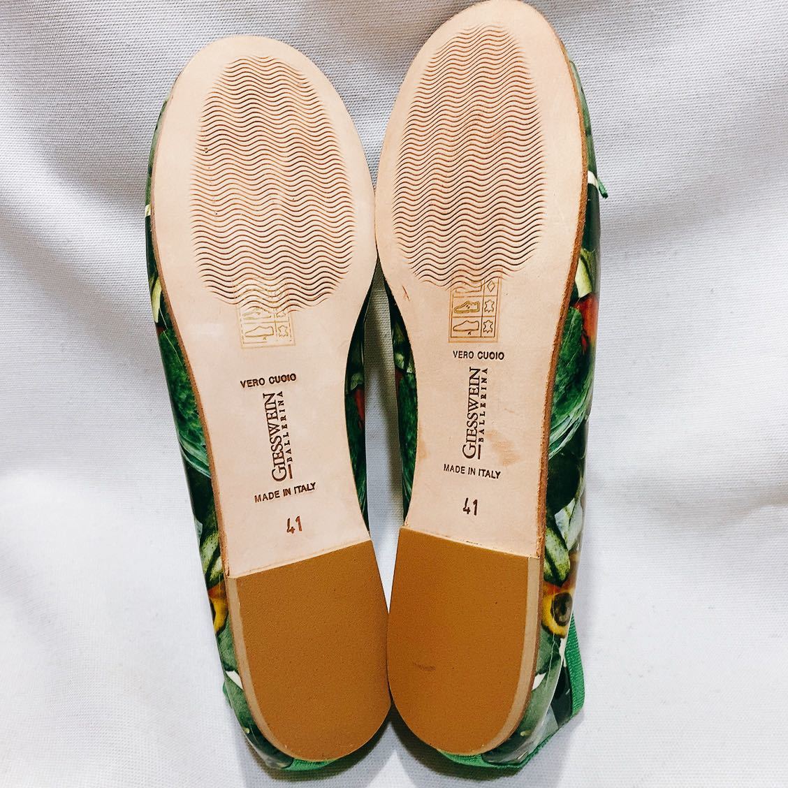 !gi-sva in ballet shoes / green color / bird pattern /GIESSWEIN