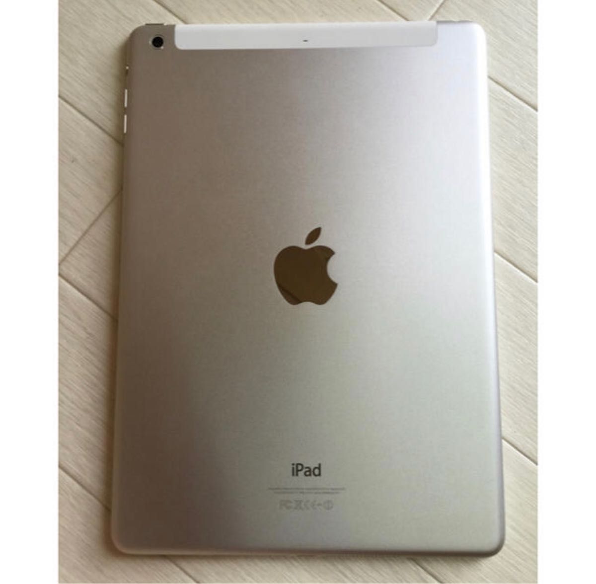 iPad Air WiFi CELL32GB シルバー