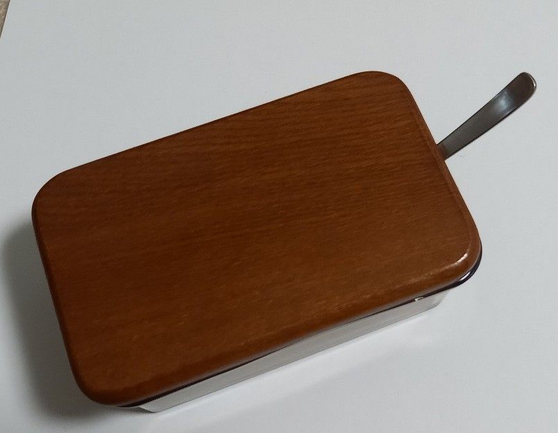 適当な価格 LEC LIV-JOY リブジョイ レトロなガラス製バターケース 中古品 保存容器・ケース