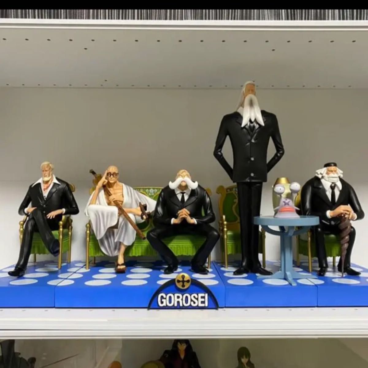 ワンピースフィギュア ONE PIECE 五老星 pop|Yahoo!フリマ(旧 ワンピースフィギュア ONE PIECE 五老星 pop|Yahoo!フリマ(旧