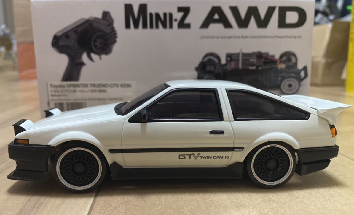 ☆美品☆京商ミニッツレーサー AE86 ドリフト ミニッツAWD 四駆 MINI-Z