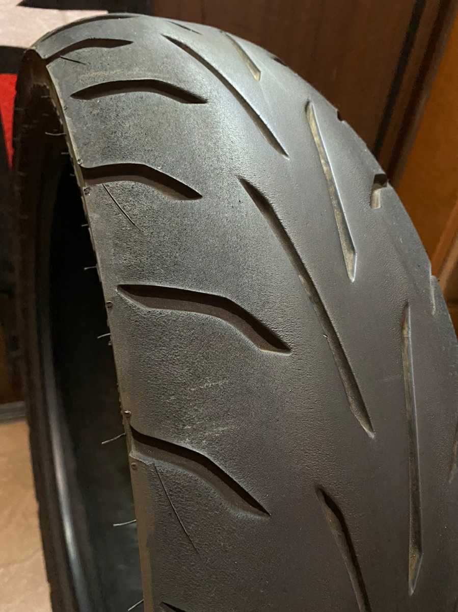 中古MCタイヤ 2020年製造 DUNLOP ARROWMAX GT601 140/70-17 ダンロップ アローマックス 140 70 17 4020 A1740_画像3