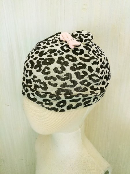 KU0852 0 бесплатная доставка б/у одежда H&M H and M детская шляпа размер 4-6M белый чёрный девочка резина тонкий медведь уголок лента иметь леопардовая расцветка Leopard 