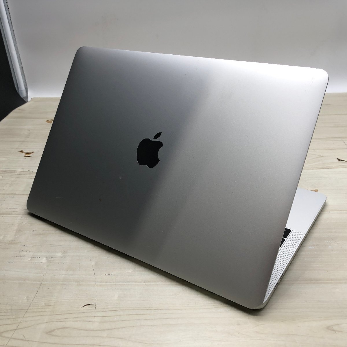売る Apple MacBook Pro 13-inch 2016 Thunderbolt 3 ports x4 Core i5