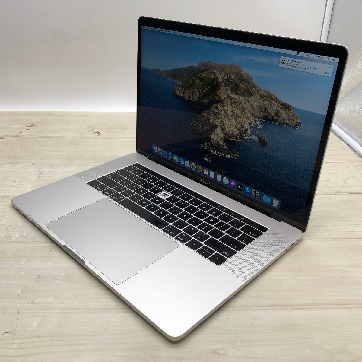 Apple MacBook Pro  inch  Core i7 2.GHzGBGBNVMe