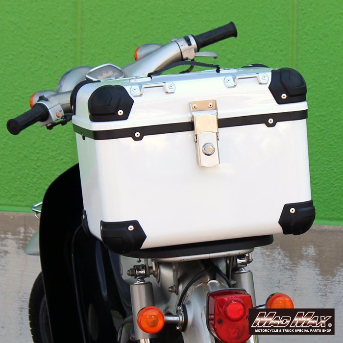MADMAX バイク用品 オートバイ用 リアボックス E560 トップケース アクロス 45L シルバー/原付 パニアケース 収納ボックス【送料800円】_画像8