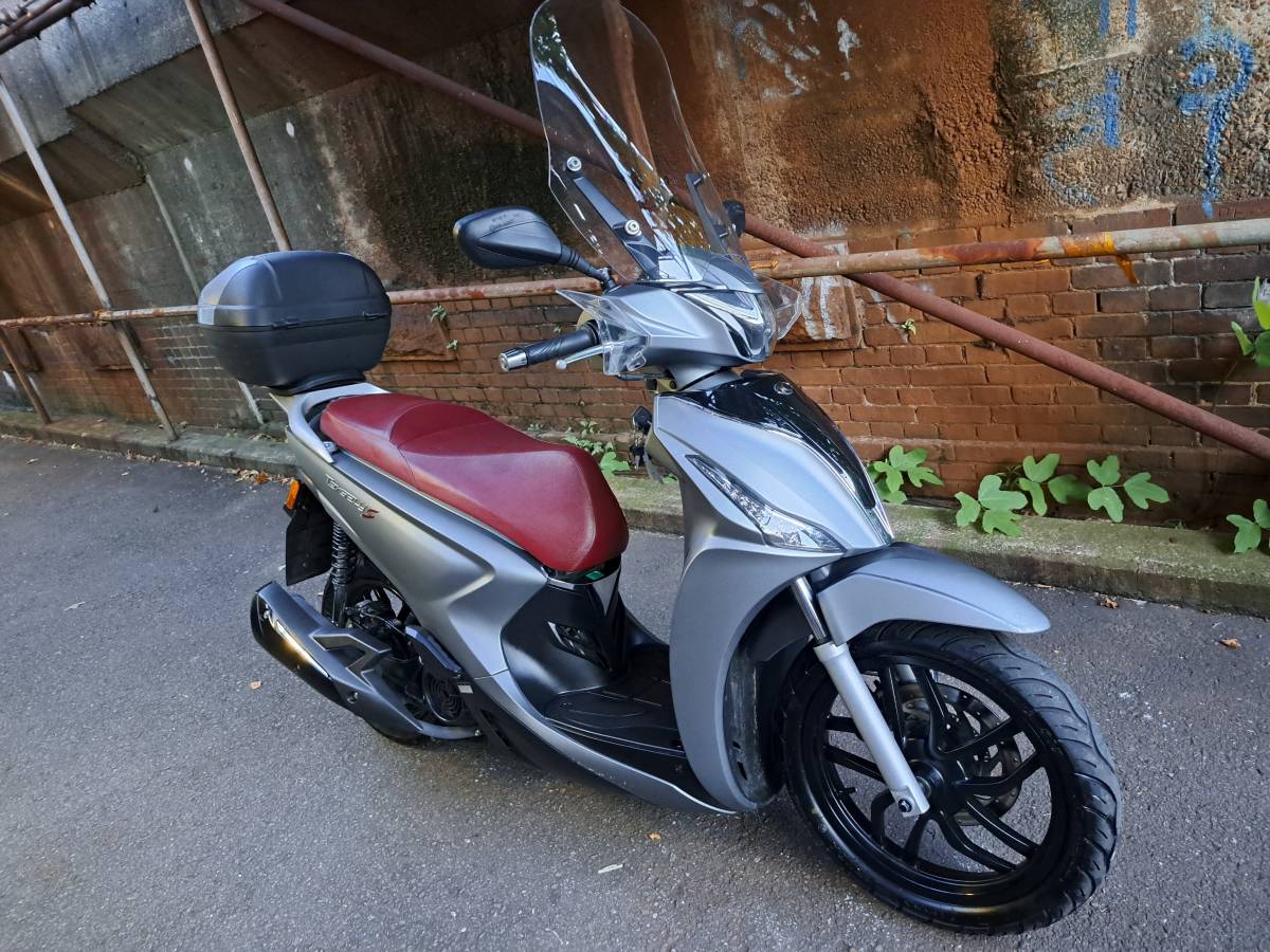  Kymco KYMCOta-se Lee S150 ABS действующяя машина обе из Osaka по всей стране..